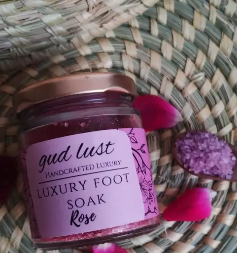 Rose flaovered Footsoak